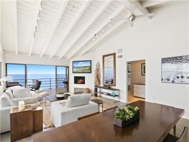 Malibu Beachfront Luxury On Sand